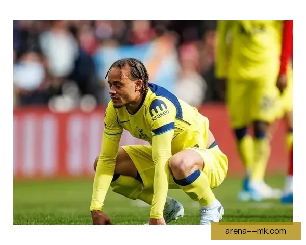 库尼亚斯坦福桥上演帽子戏法震撼全场蓝军防线崩塌一战封神之夜