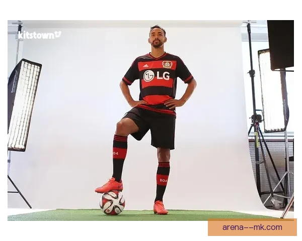 赫罗纳队长阿莱克斯·加西亚正式加盟勒沃库森